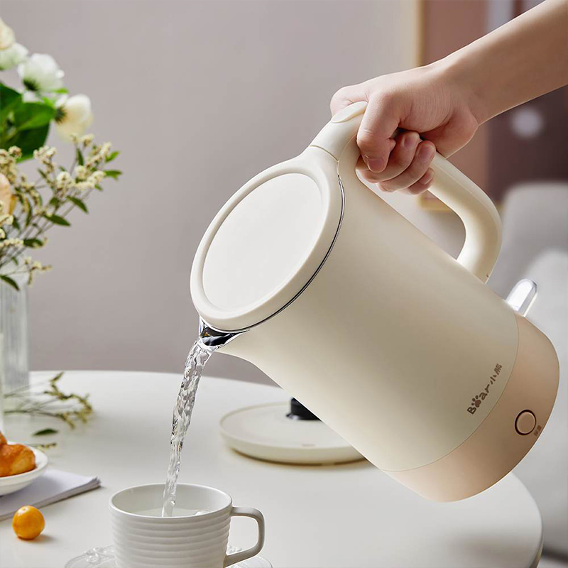 Bear Bollitore elettrico da 1,7 litri